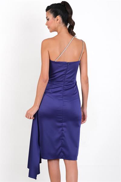 Pantaleo Taş Aksesuar Askılı Asimetrik Yaka Yırtmaçlı Kısa Abiye Elbise SAKS