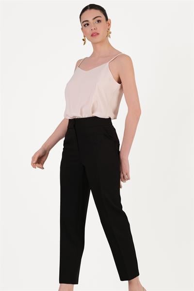 Parietti Klasik Kesim Dar Paça Pantolon SİYAH