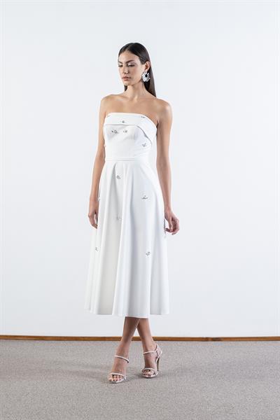 Peltz Straplez Yaka Kloş Taş İşleme Detaylı Kısa Abiye Elbise EKRU