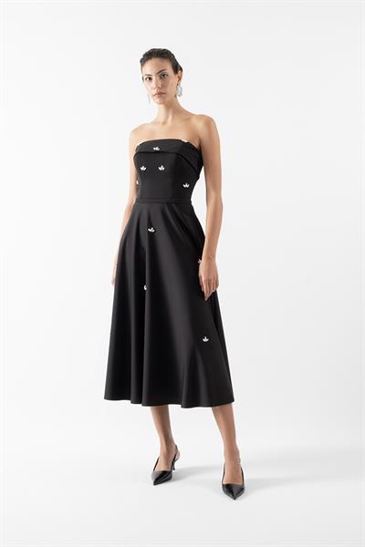 Peltz Straplez Yaka Kloş Taş İşleme Detaylı Kısa Abiye Elbise SİYAH