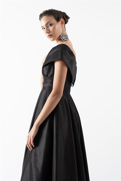 Rinetto Madonna Yaka Kloş Uzun Abiye Elbise SİYAH