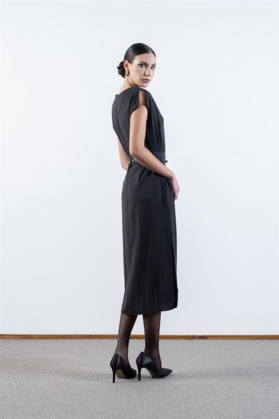 Rowland Bisiklet Yaka Yanları Omuzları Yırtmaçlı Kemerli Elbise SİYAH