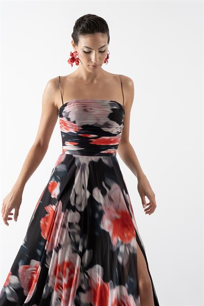 Safina İnce Askılı Göğüs Piliseli Straplez Yırtmaçlı Uzun Abiye Elbise SİYAH