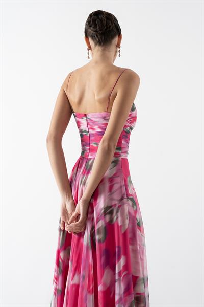 Safina İnce Askılı Göğüs Piliseli Straplez Yırtmaçlı Uzun Abiye Elbise FUŞYA