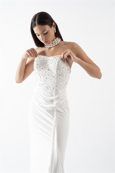 Sardella Kalp Yaka Straplez Önü Düğümlü Taşlı Uzun Abiye Elbise BEYAZ