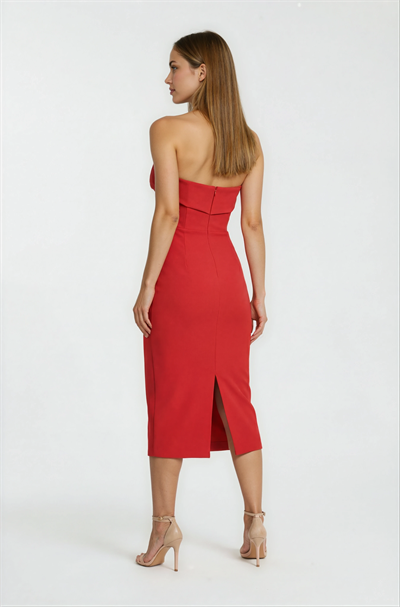 Straplez Beloturan Drape Detaylı Midi Abiye Elbise KIRMIZI