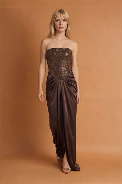Straplez Taş Yapıştırma Bel V Drape Detaylı Davet Elbisesi KAHVE
