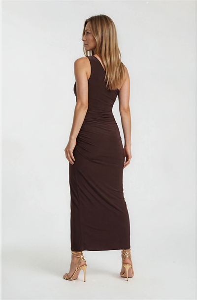 Tek Omuz Metal Aksesuarlı Yanı Drapeli Davet Elbisesi KAHVE