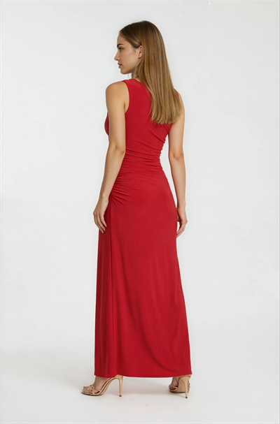 Tek Omuz Metal Aksesuarlı Yanı Drapeli Davet Elbisesi KIRMIZI