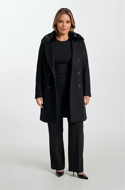 Tortorella Yakası Peluş Kaban SİYAH