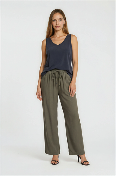 V Yaka Kolsuz Salaş Bluz SİYAH