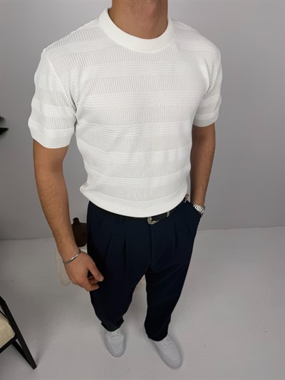 Bisiklet Yaka Şeritli Tişört Beyaz