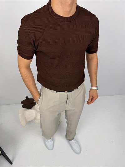 Bisiklet Yaka Şeritli Tişört Kahve