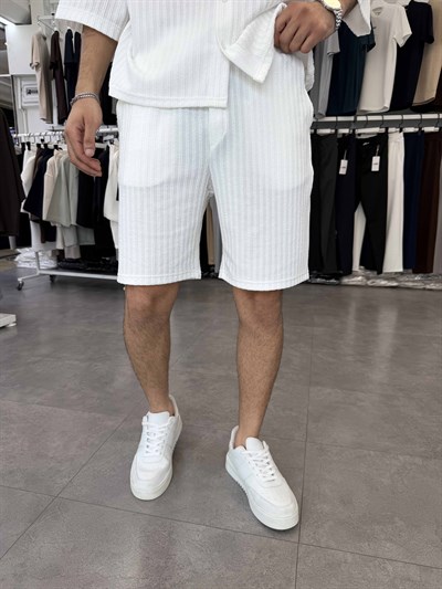 İthal Oversize Crop Kesim Şortlu Takım Beyaz