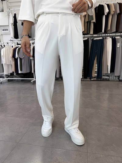 İthal Pileli Krep Baggy Pantolon Beyaz