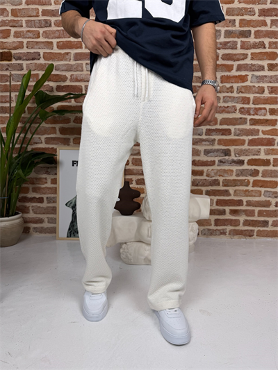 Kendinden Desenli Jogger Eşofman Beyaz