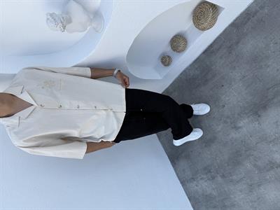 Nakış İşlemeli Apaş Yaka Kısa Kol Gömlek bej