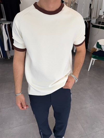 Oversize Yaka Kol Detaylı Tişört Kahve