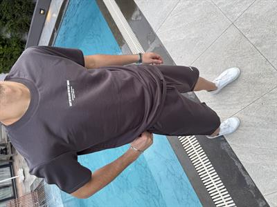 Pamuklu Enjeksiyon Baskılı Şort Takımı Füme