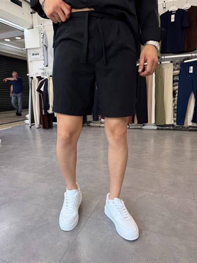 Pileli Beli Yarım Lastik Keten Şort Siyah