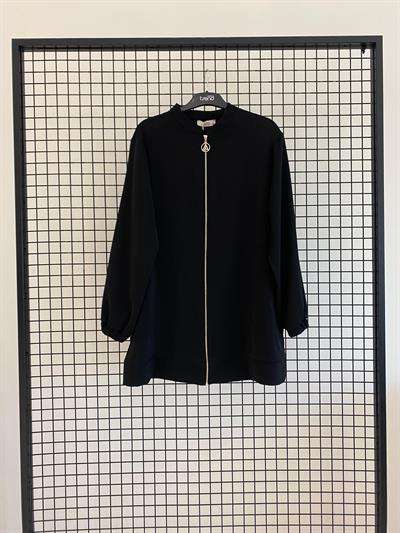 ARMİNE TREND ARKASI PÜSKÜLLÜ TAŞ DETAYLI CEKET 25YT552 - SİYAH