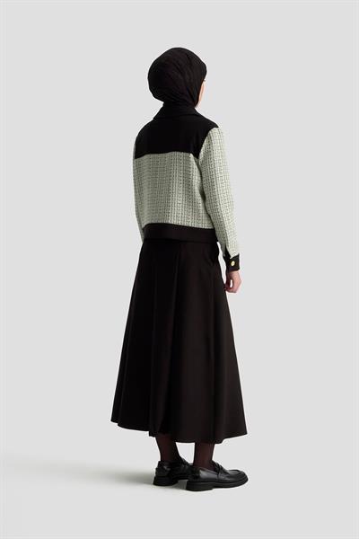 Armine trend tüvit kumaş etekli takım- siyah