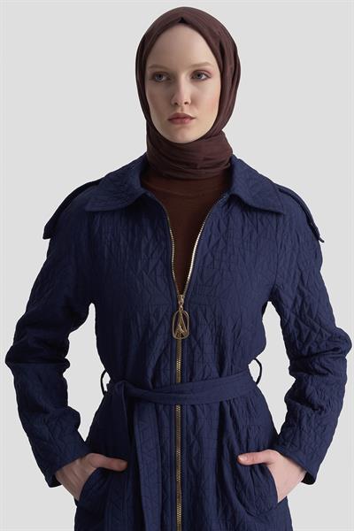 Kabartma Desenli Boydan Fermuarlı Belden Kuşaklı Kap Armine Trend 25KT717