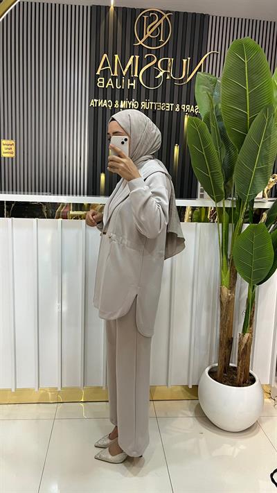 Nure Oysh Kumaş Beli Lastikli Kapüşonlu Pantolonlu Takım