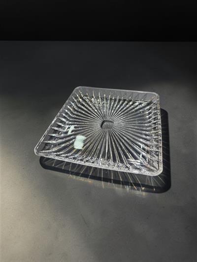 Kare Tabak Küçük Boy Dik Kesme Şeffaf