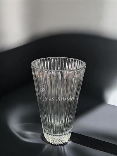 Konik Vazo 25 Cm Dik Kesme  Şeffaf