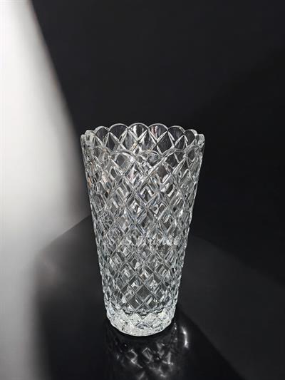 Konik Vazo 25 Cm Kafes Dilimli Şeffaf