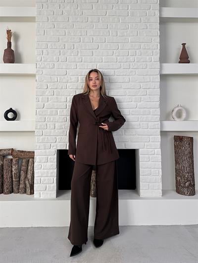 Kahverengi Yandan Bağlamalı İkili Kuşaklı Blazer Ceket Pantolon Takım