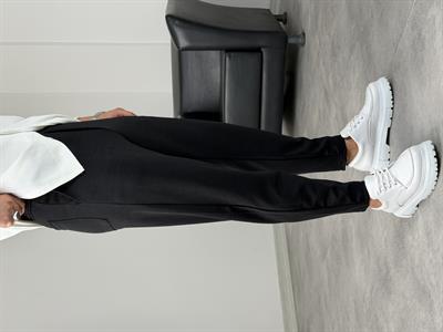 BELİ TAM LASTİK KREP BOYFRİEND PANTOLON SİYAH