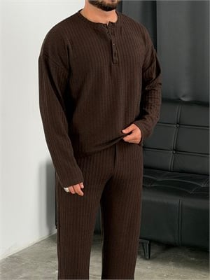 Burgu Desen Henley Model Takım Acı Kahve