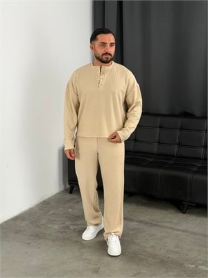 Burgu Desen Henley Model Takım Bej