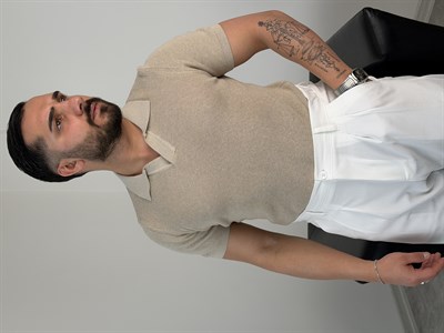 HFA AÇMA YAKA %100 PAMUK TRİKO TİŞÖRT BEJ