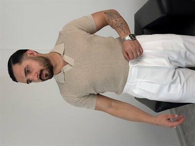 HFA AÇMA YAKA %100 PAMUK TRİKO TİŞÖRT BEJ