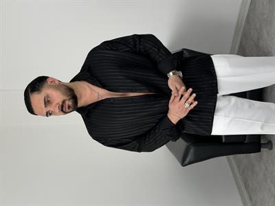 İNCE FİTİL DETAYLI UZUNKOL ÖRME KETEN GÖMLEK SİYAH