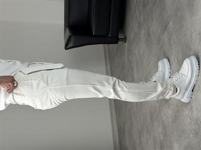 KENDİNDEN KEMERLİ DUBLE PAÇA KUMAŞ PANTOLON BEYAZ