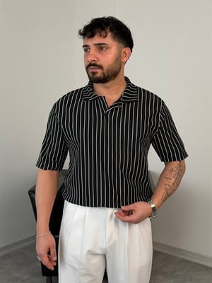 RENKLİ FİTİLLİ POLO YAKA OVERSİZE TİŞÖRT SİYAH