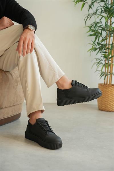 YAN ORTURTMALI KALIN TABAN AYAKKABI SİYAH