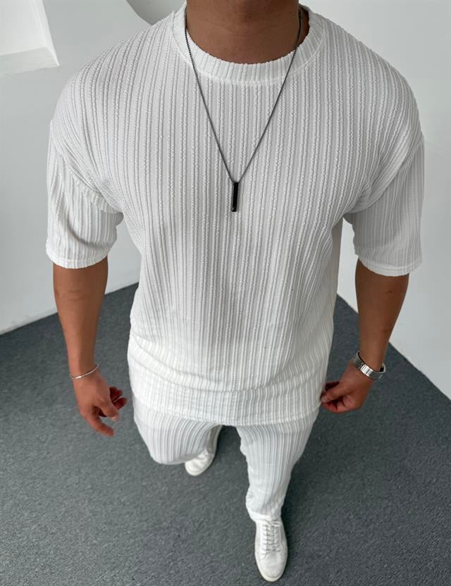 Burgu Desen Oversize Tişört Beyaz