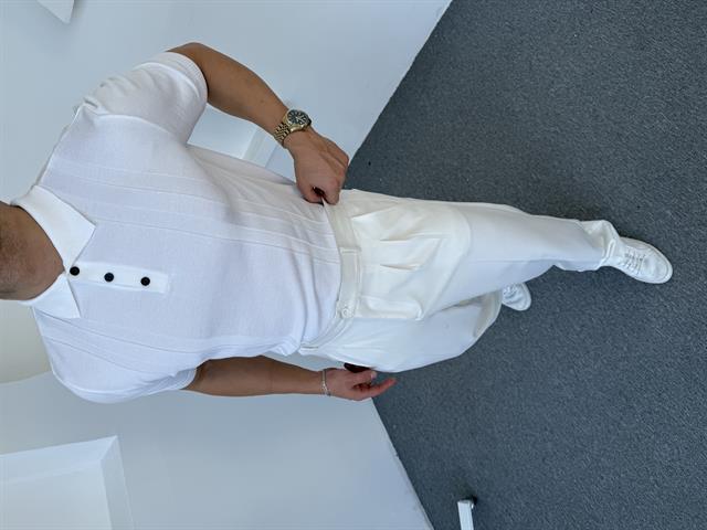 Düğme ve Şerit Detaylı Polo Yaka Triko T-Shirt Beyaz
