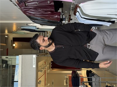 Alois Siyah Triko Hırka