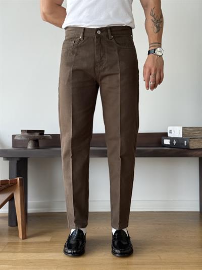 Arvio Brown Regular Jean