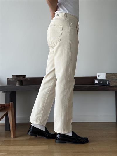 Arvio Krem Regular Jean