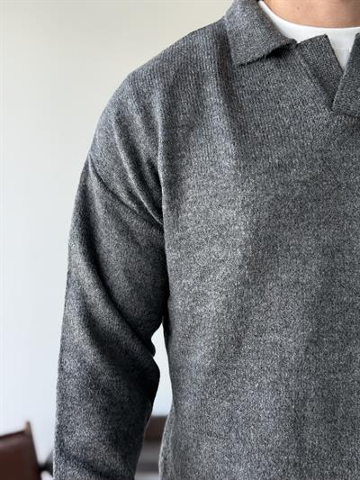 Larin V Yaka Antrasit Sweat