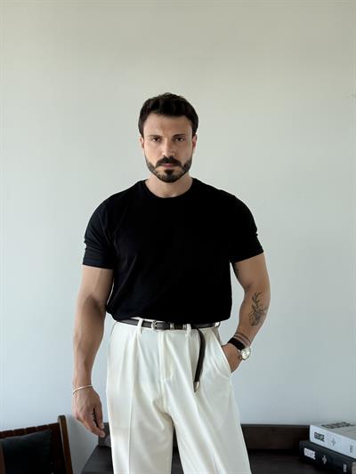 Martino Siyah Tişört