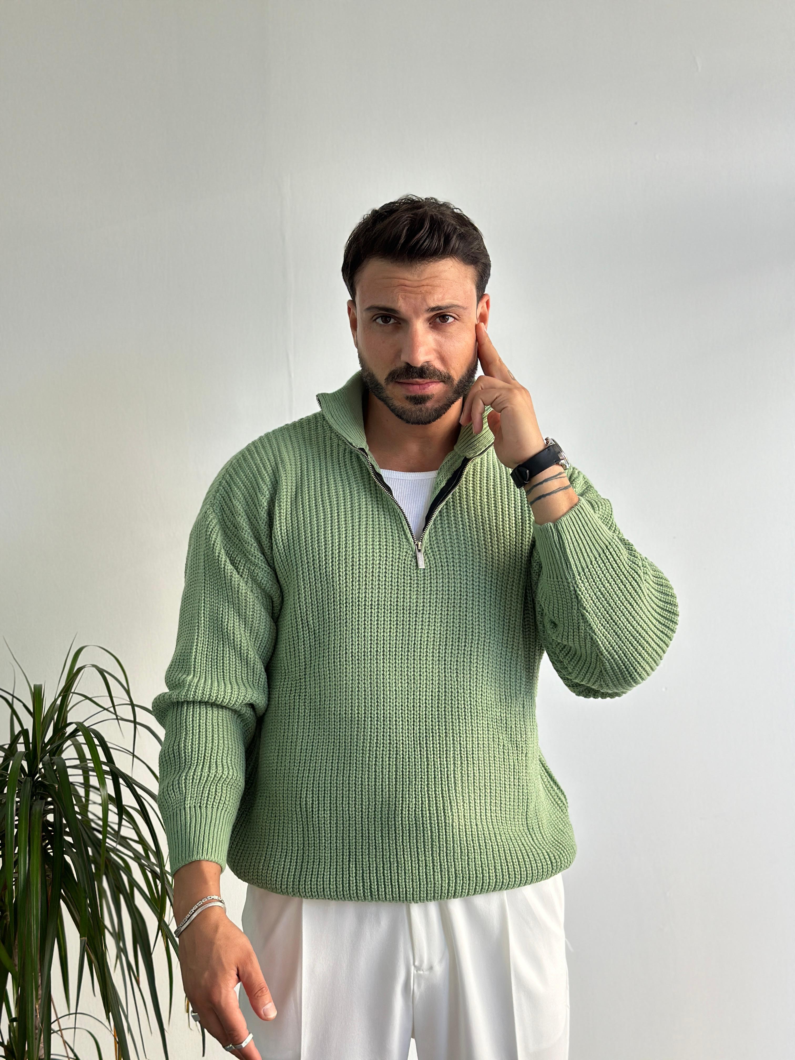Riviera wear outlet