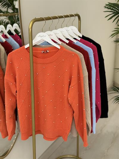 Angora İplik İnci Detaylı Sıfır Yaka Kazak Kırmızı